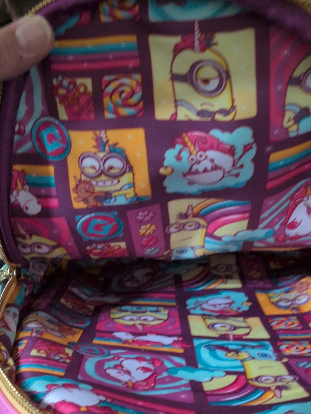Adorable Minions Fluffy Unicorn Loungefly Back Pack - Picture 12 of 13